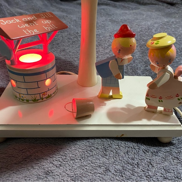 Vintage Jack and Jill nursery lamp - Picture 7 of 8